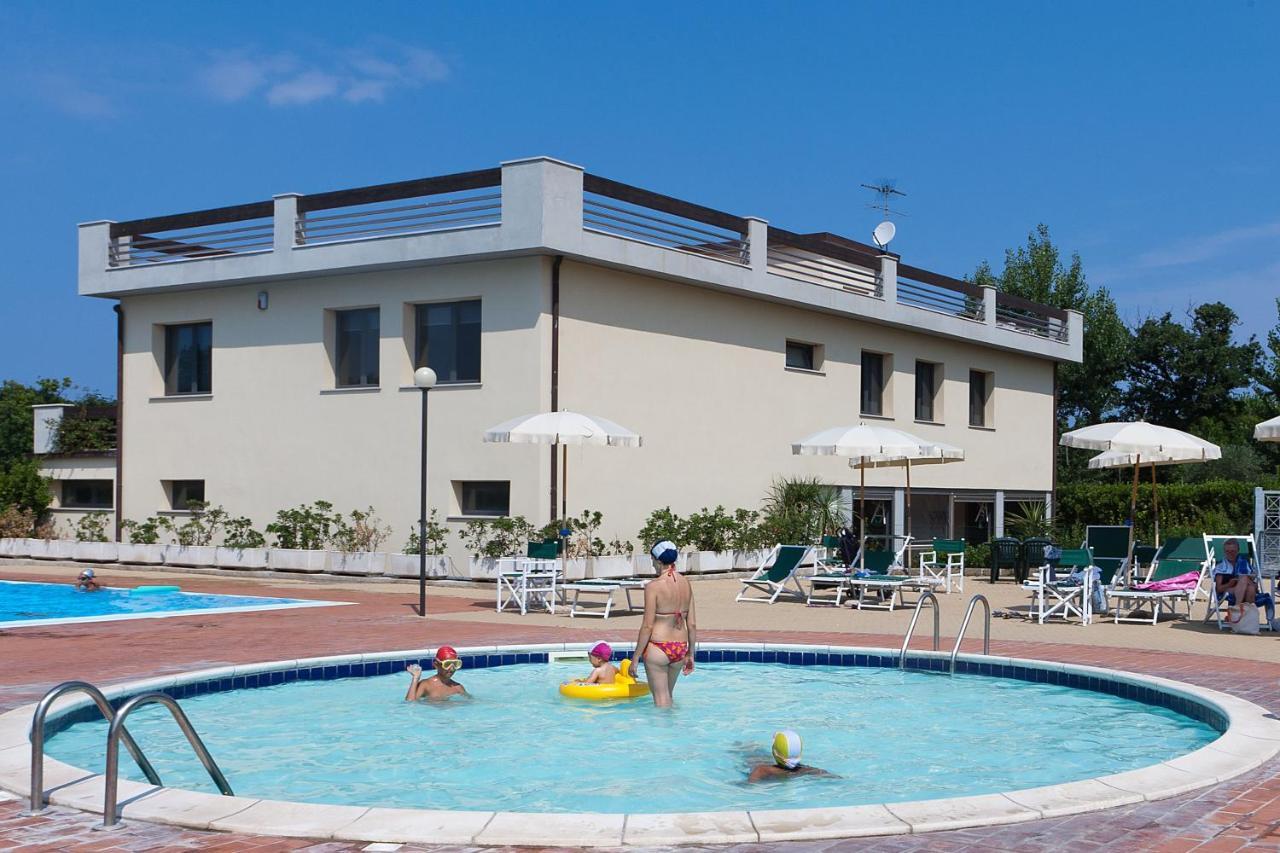 الشقق الفندقية سان فينتْشينسوفي  Le Residenze Di Santa Costanza - Mirto/Corbezzolo المظهر الخارجي الصورة