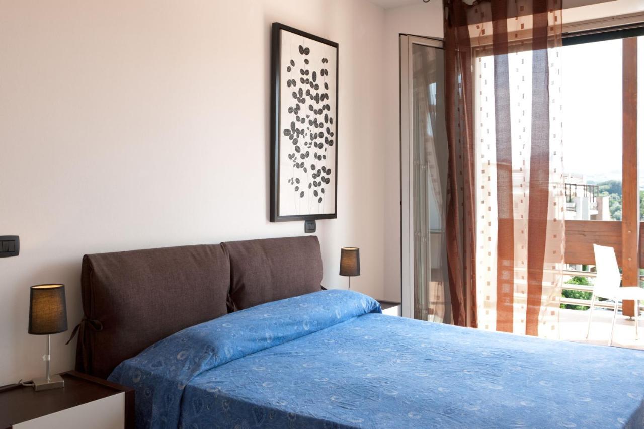 الشقق الفندقية سان فينتْشينسوفي  Le Residenze Di Santa Costanza - Mirto/Corbezzolo المظهر الخارجي الصورة