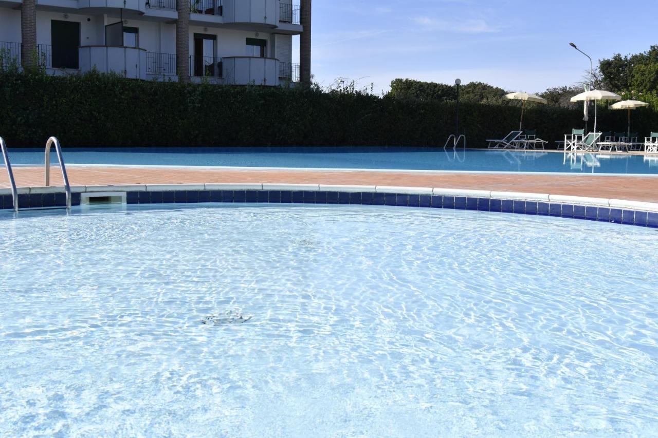 الشقق الفندقية سان فينتْشينسوفي  Le Residenze Di Santa Costanza - Mirto/Corbezzolo المظهر الخارجي الصورة