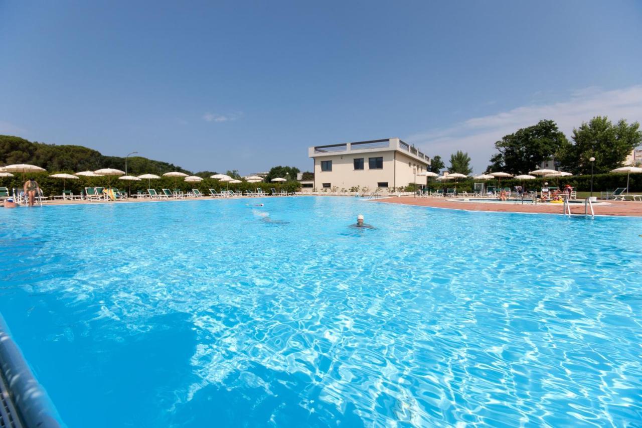 الشقق الفندقية سان فينتْشينسوفي  Le Residenze Di Santa Costanza - Mirto/Corbezzolo المظهر الخارجي الصورة